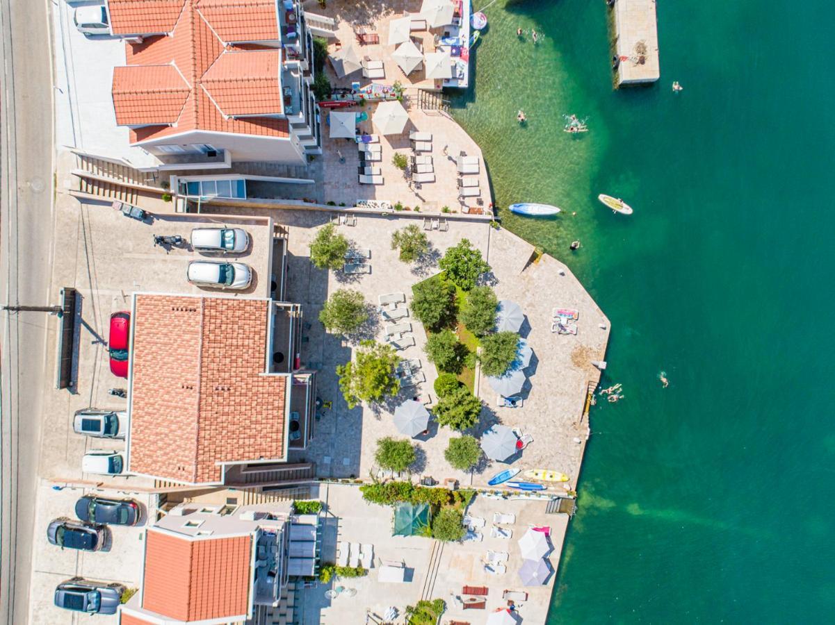 Apartments Edera Тиват Экстерьер фото